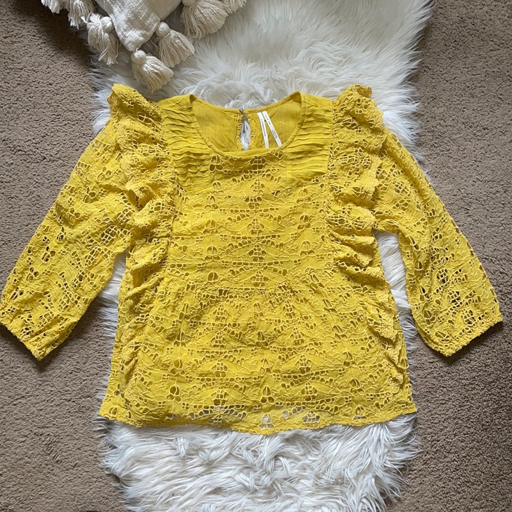 Anthropologie| US 6 yellow lace long sleeve top - Picture 3 of 5